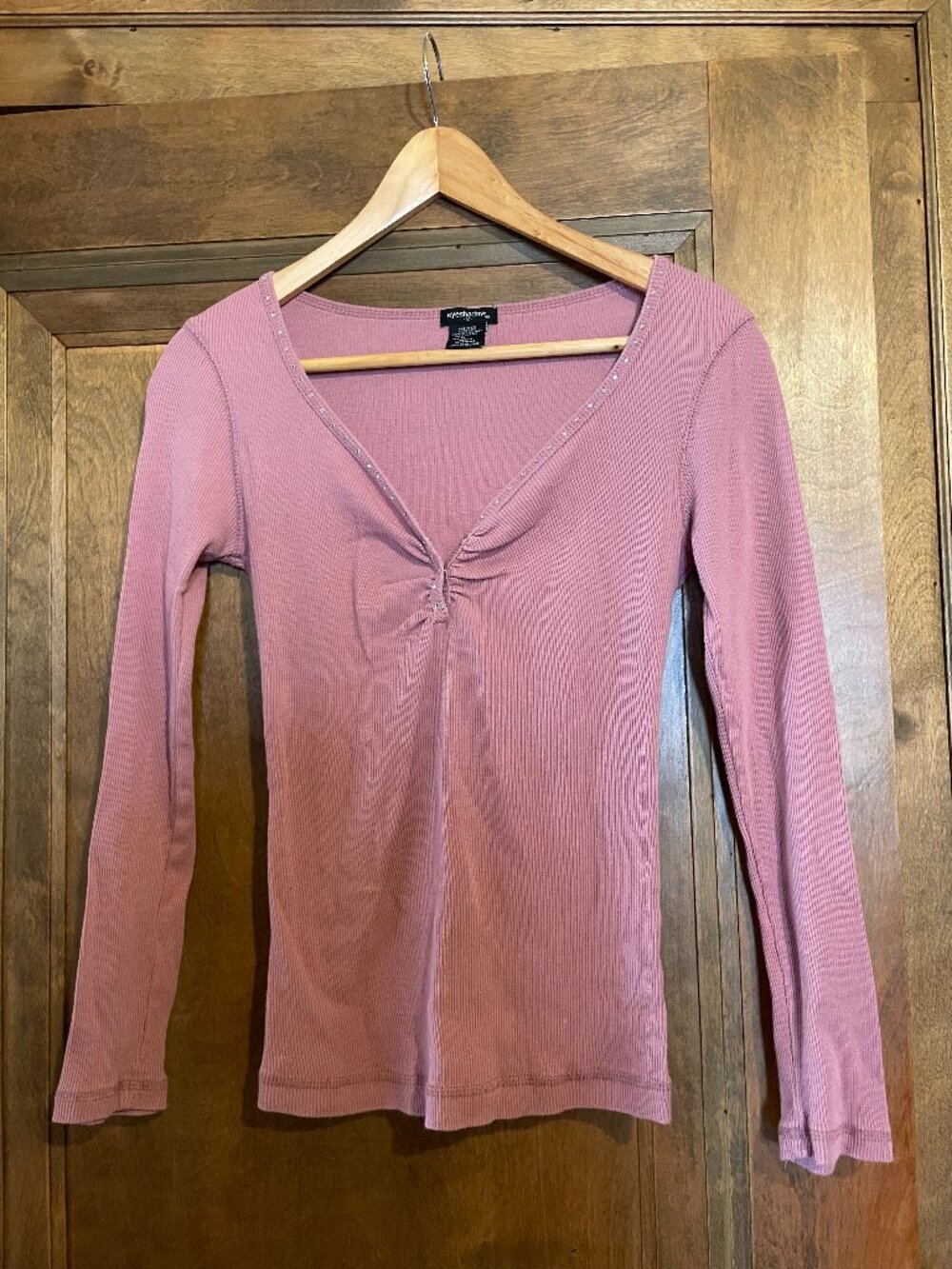 Jeweled EYE SHADOW Thermal Layering Top - 2000s 00s Y2k Mauve Long Sleeve V-Neck
